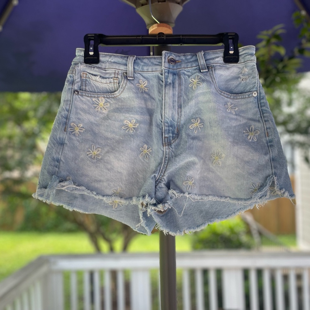 American Eagle Outfitters Blue Daisy Jean Shorts High-Waisted Distressed
